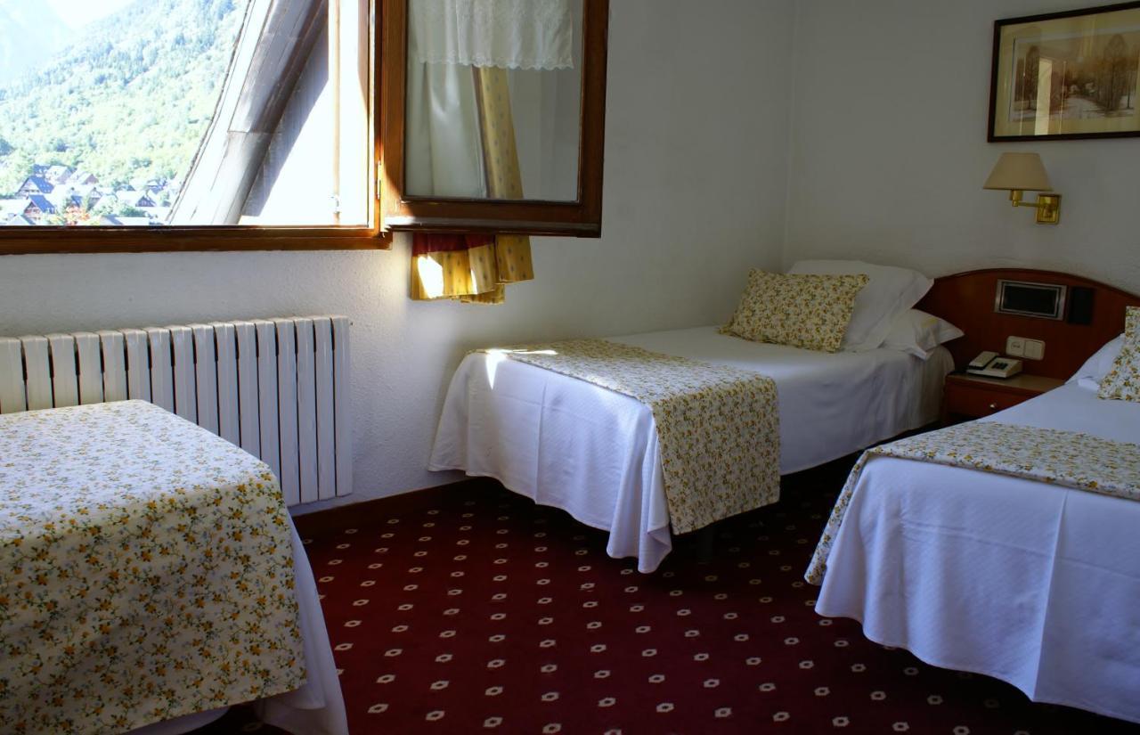 Hotel Edelweiss Arties Esterno foto