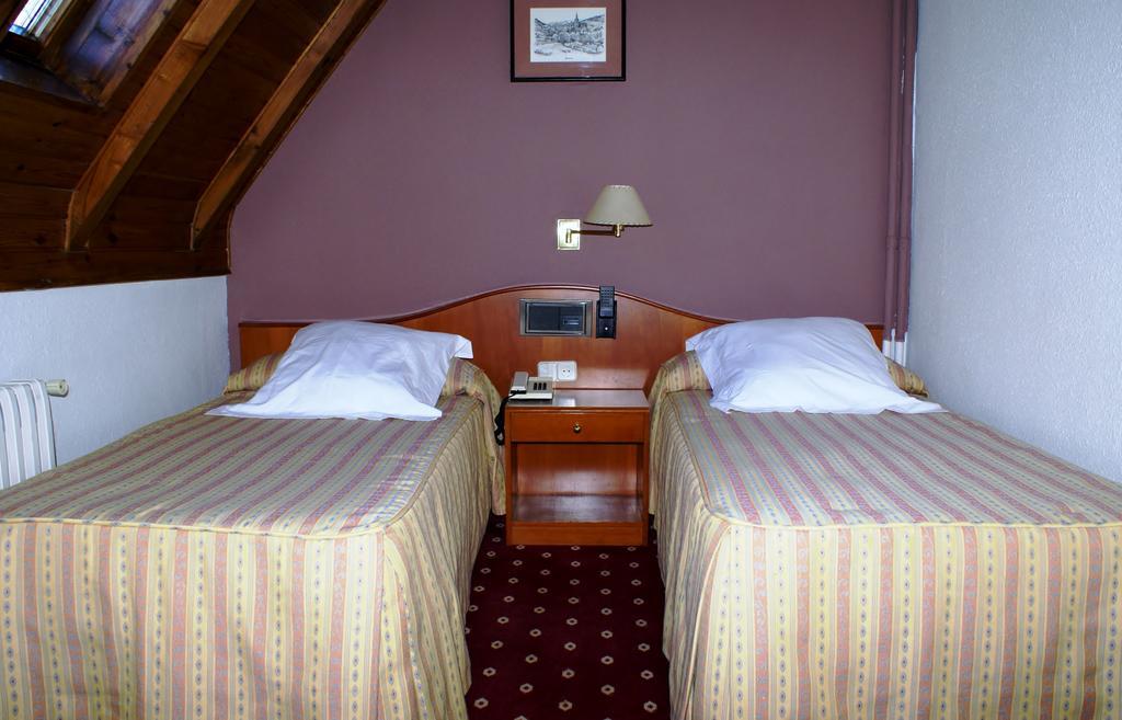 Hotel Edelweiss Arties Esterno foto